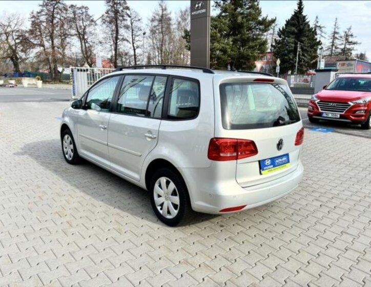 Volkswagen Touran MPV 2,0 l 103 kw