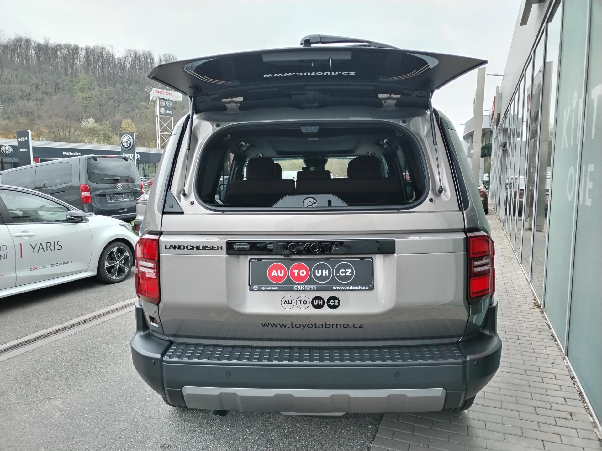 Toyota Land Cruiser Ostatní 0,0 151 kw