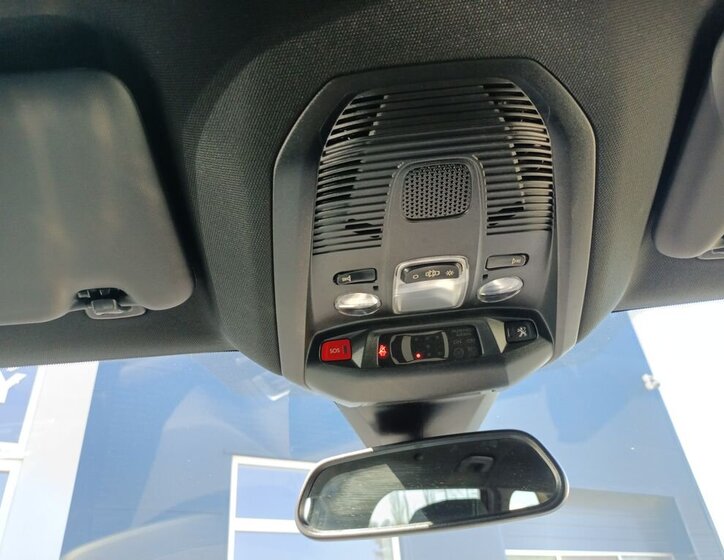 Peugeot 5008 SUV / Terénní 1,5 l 96 kw