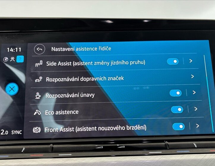 Volkswagen Golf Kombi 2,0 l 85 kw