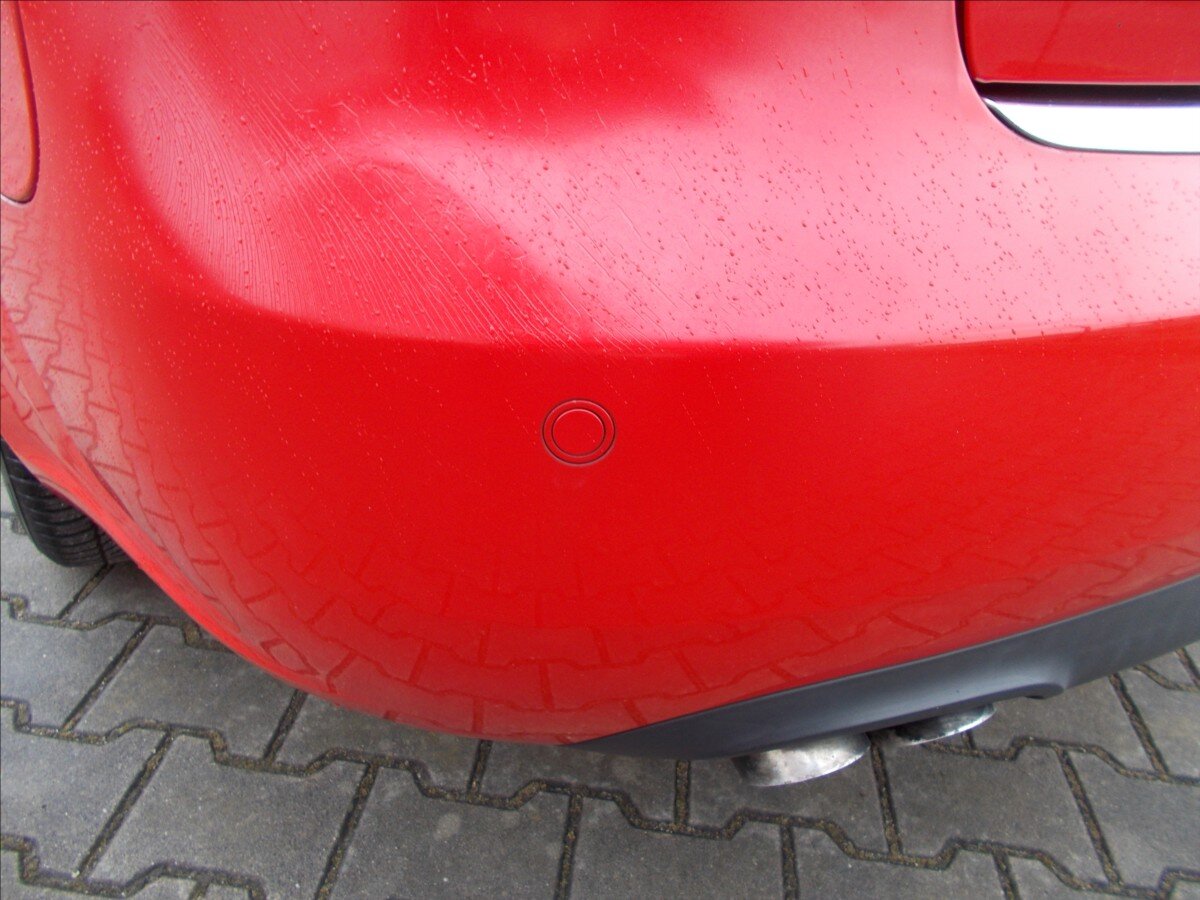 Audi A4 Sedan / Limuzína 2,0 l 103 kw