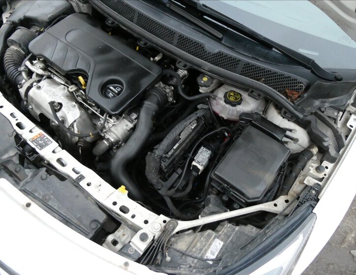 Opel Astra Hatchback 1,6 l 81 kw