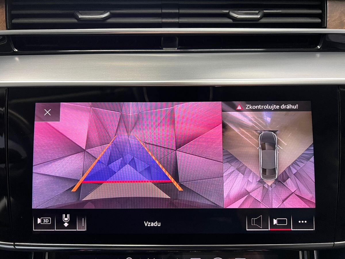 Audi A8 Sedan / Limuzína 3,0 l 210 kw