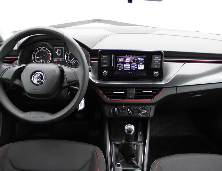 Škoda Scala Hatchback 999,0 81 kw