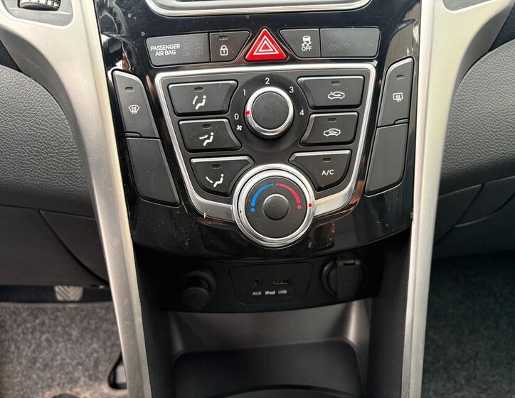 Hyundai i30 Hatchback 1,4 l 73 kw