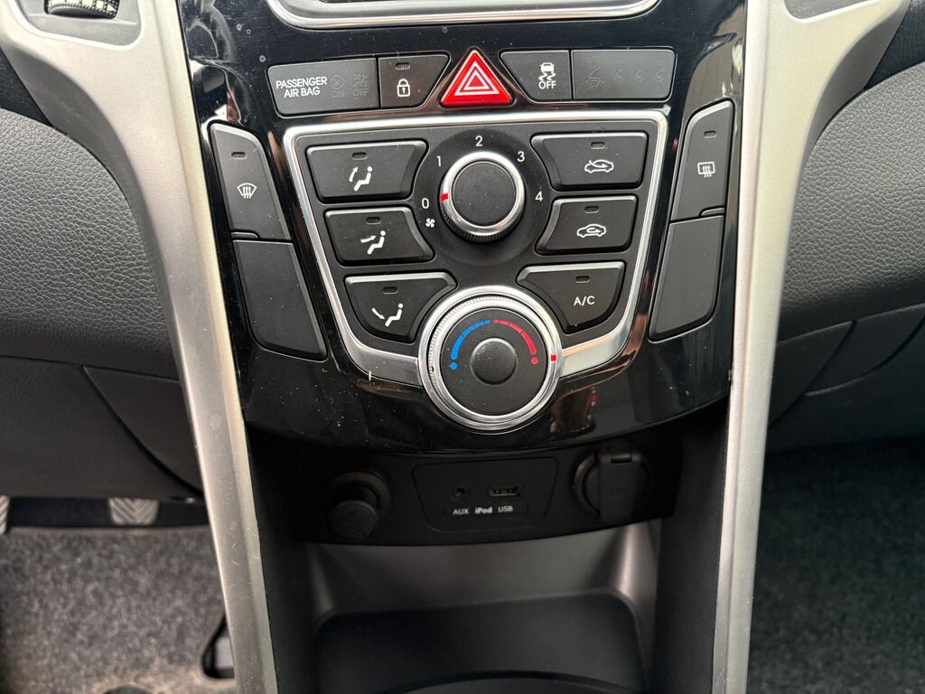 Hyundai i30 Hatchback 1,4 l 73 kw