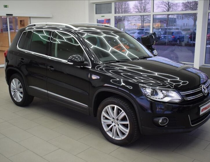 Volkswagen Tiguan SUV 2,0 l 103 kw