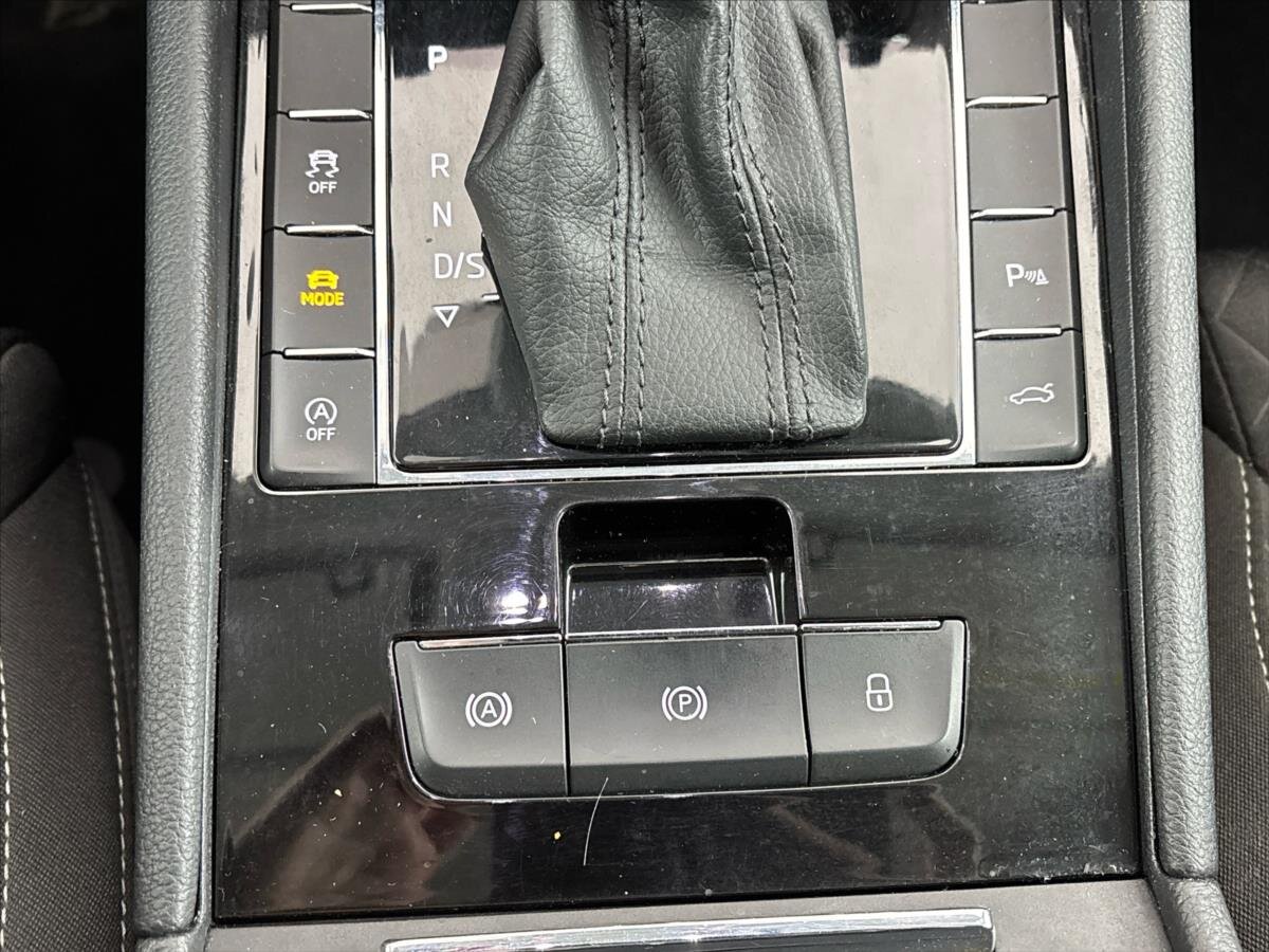 Škoda Superb Kombi 2,0 l 140 kw