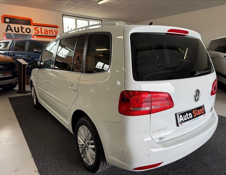 Volkswagen Touran Kombi 1,2 l 77 kw