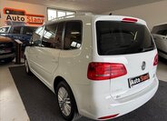 Volkswagen Touran Kombi 1,2 l 77 kw