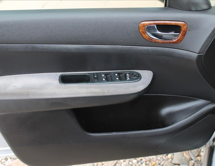 Peugeot 307 Hatchback 1,6 l 80 kw