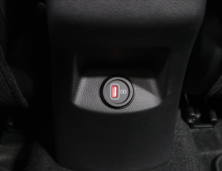 KIA Stonic SUV / Terénní 1,2 l 58 kw