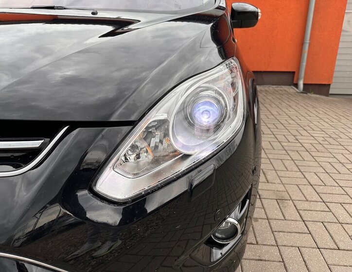 Ford Grand C-MAX MPV 1,6 l 110 kw