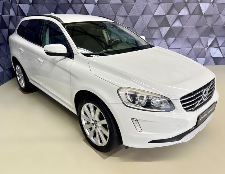 Volvo XC60 4