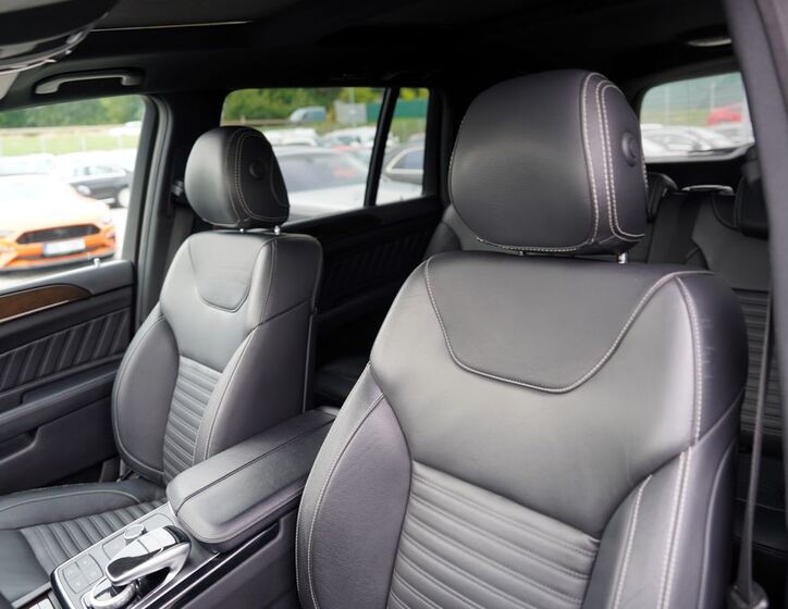 Mercedes-Benz GLS 26