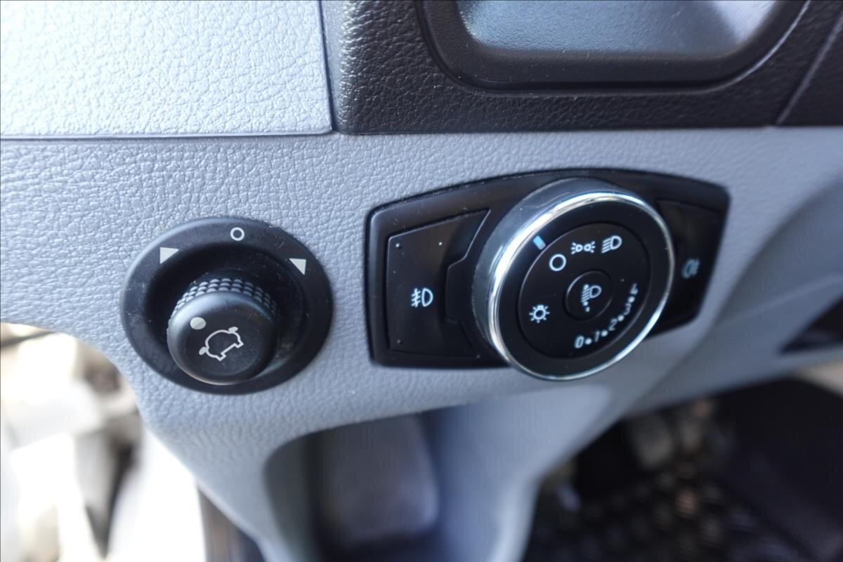 Ford Transit Ostatní 2,0 l 77 kw