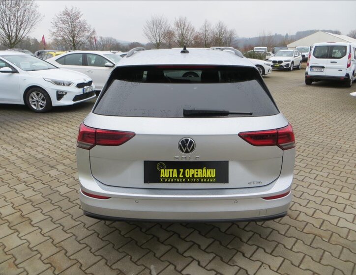 Volkswagen Golf Kombi 1,5 l 110 kw