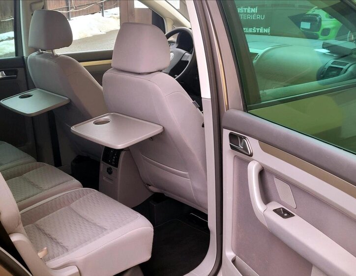 Volkswagen Touran Kombi 1,4 l 103 kw