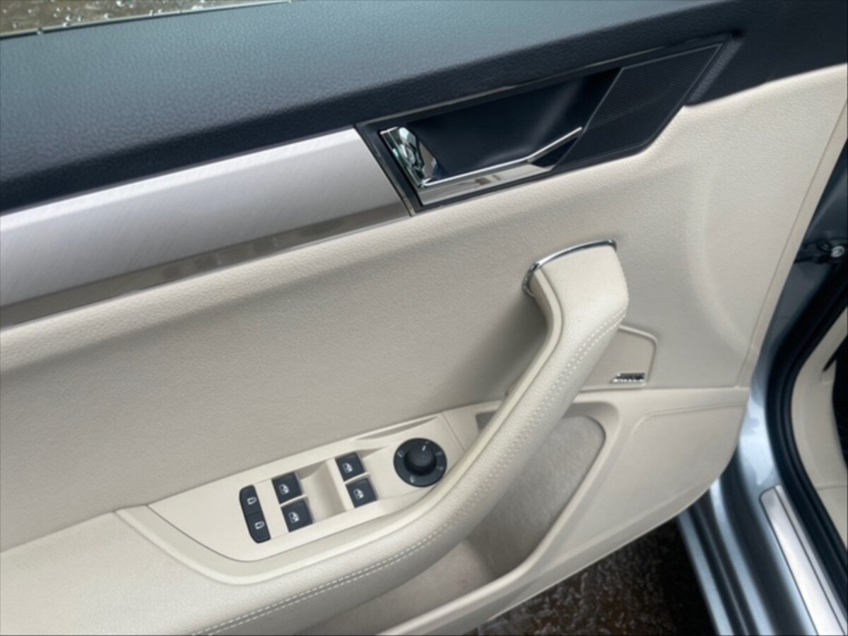 Škoda Superb Liftback 2,0 l 110 kw