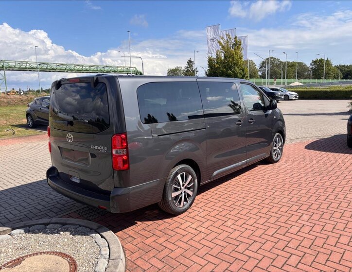 Toyota ProAce Verso 5