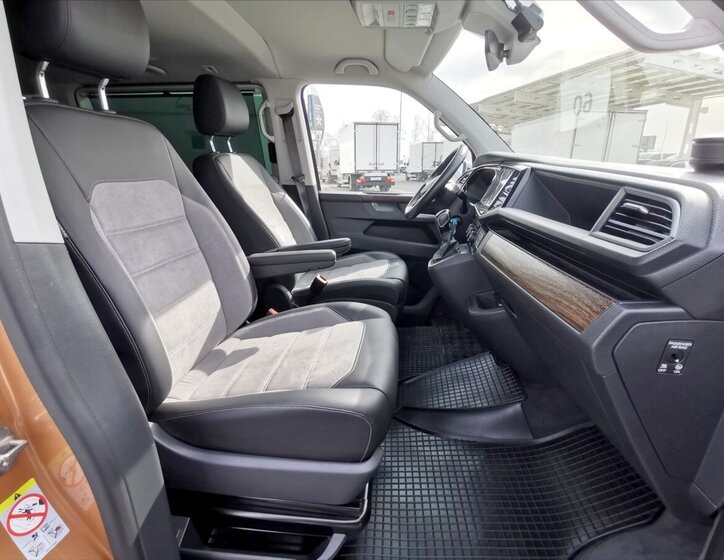 Volkswagen Multivan VAN / Minibus 2,0 l 150 kw