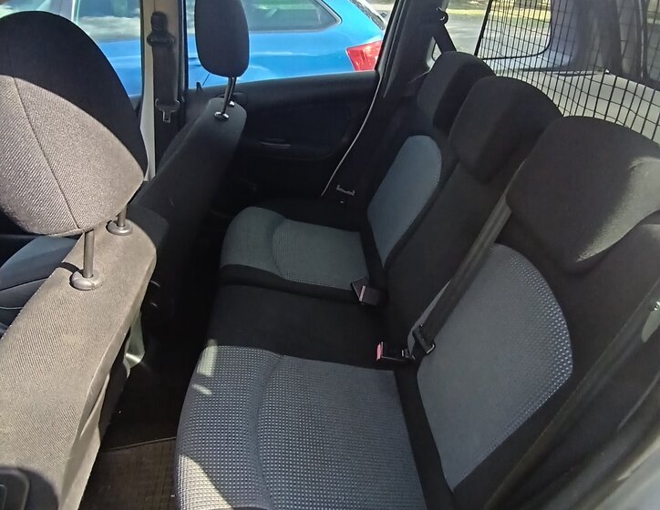 Peugeot 206 Kombi 1,4 l 50 kw