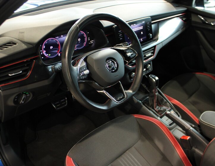 Škoda Kamiq Hatchback 999,0 81 kw