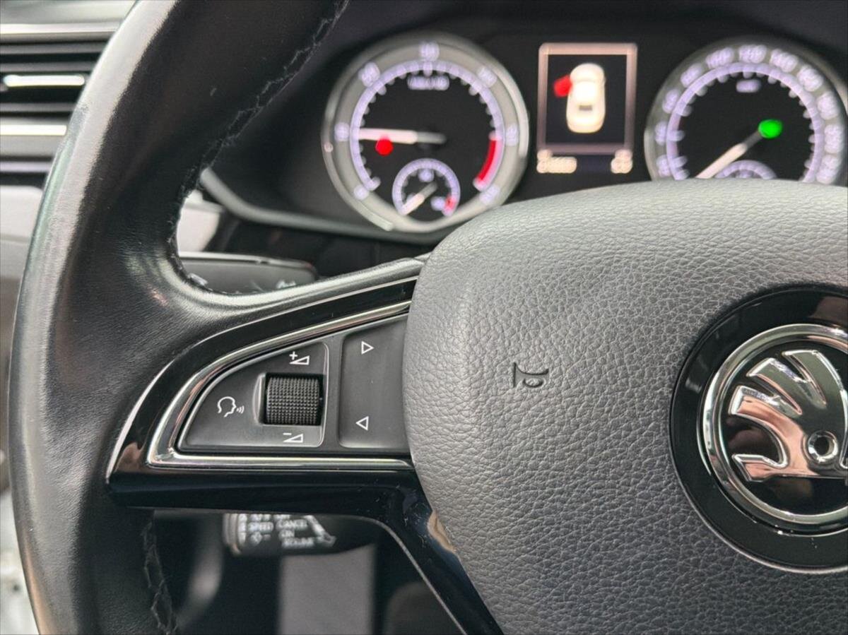 Škoda Superb Sedan 2,0 l 140 kw