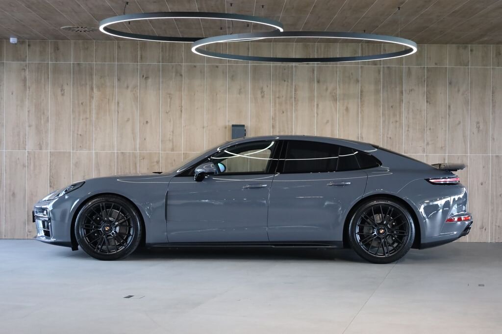 Porsche Panamera Sedan / Limuzína 4,0 l 368 kw