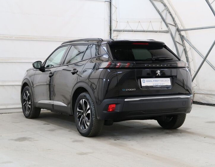 Peugeot 2008 SUV 0,0 100 kw