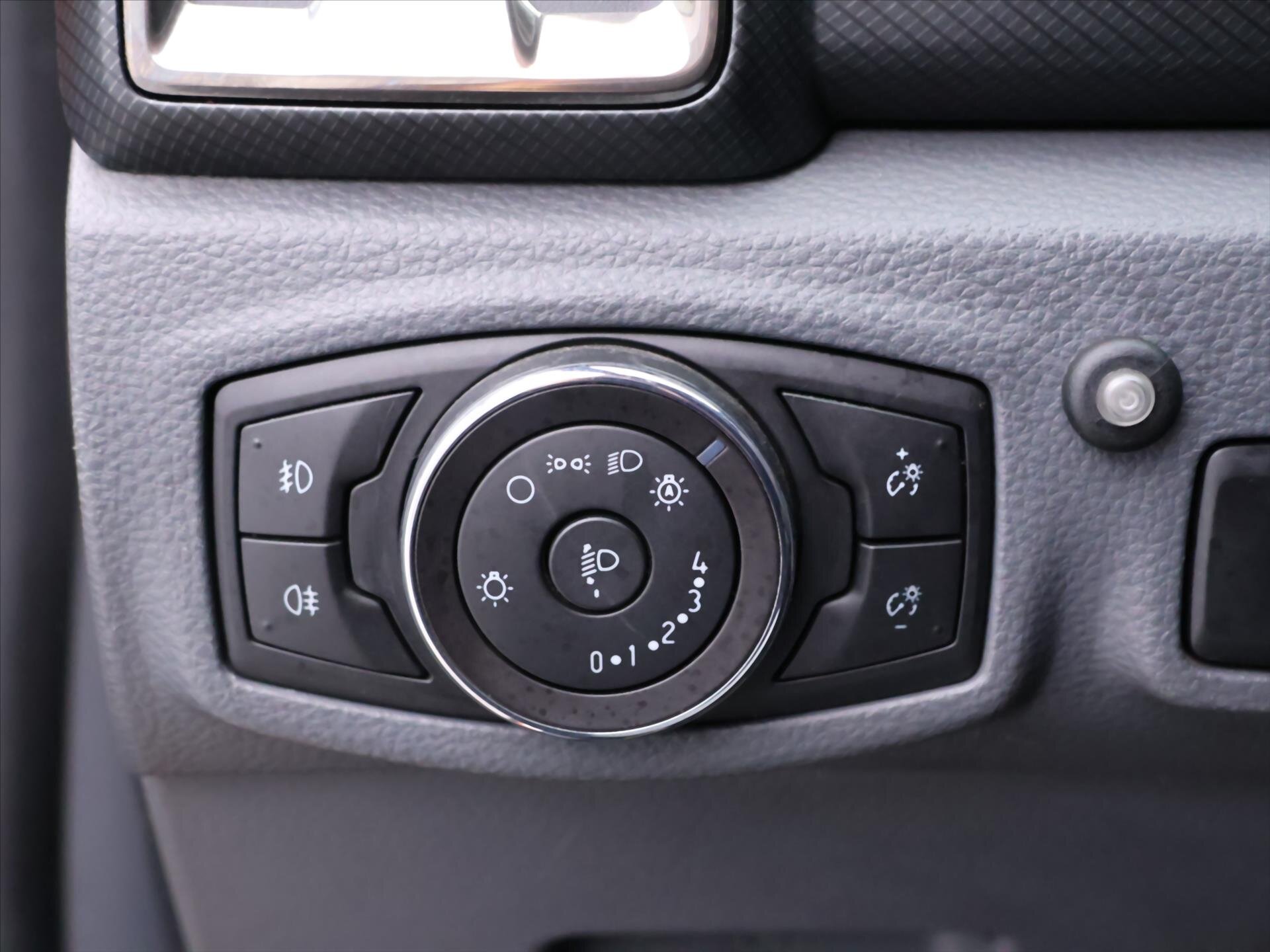 Ford Ranger Pick-up 3,2 l 147 kw