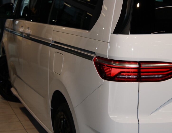 Volkswagen Multivan MPV 2,0 l 110 kw