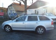 Škoda Octavia Kombi 2,0 l 103 kw