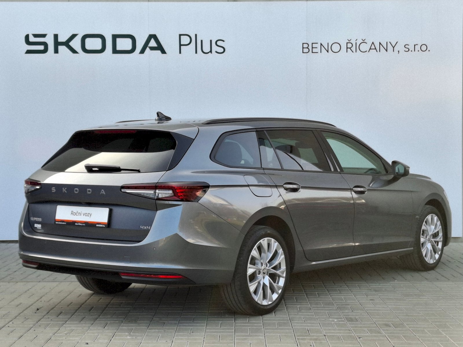 Škoda Superb Kombi 2,0 l 142 kw