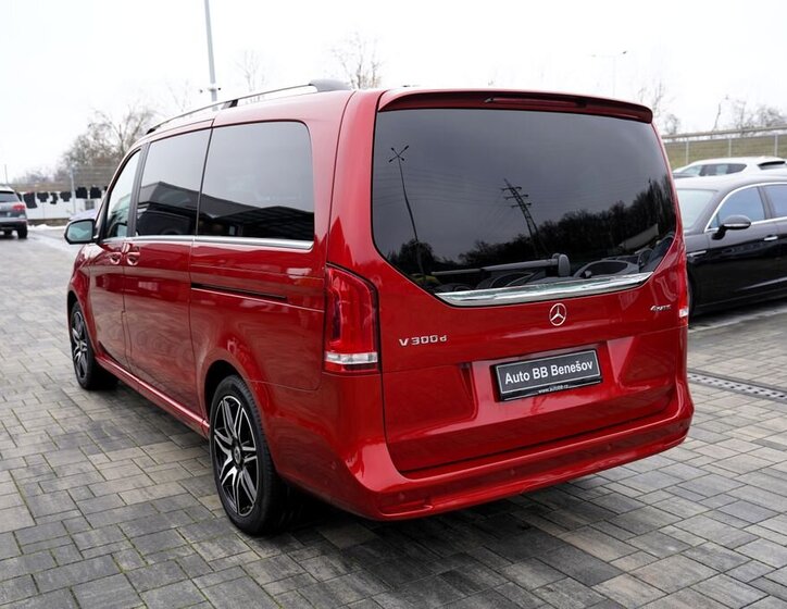 Mercedes-Benz Třídy V 4