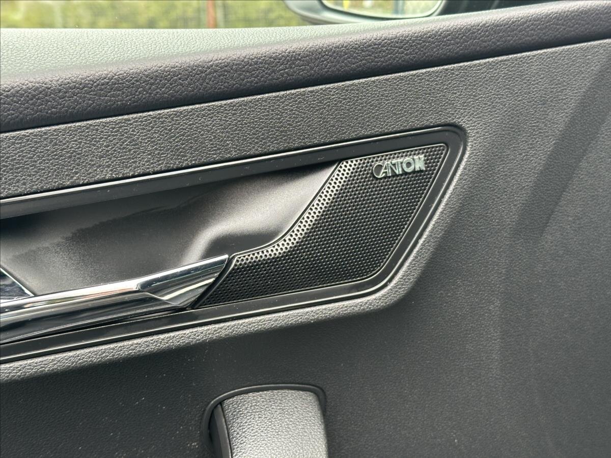 Škoda Karoq SUV / Terénní 2,0 l 140 kw