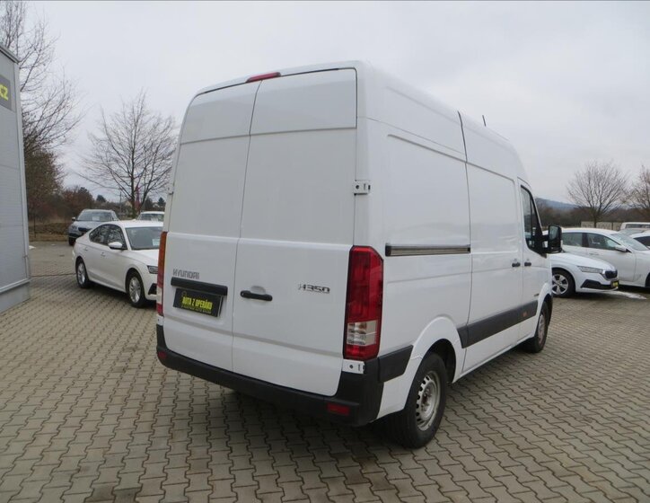 Hyundai H 350 Skříň 2,5 l 110 kw