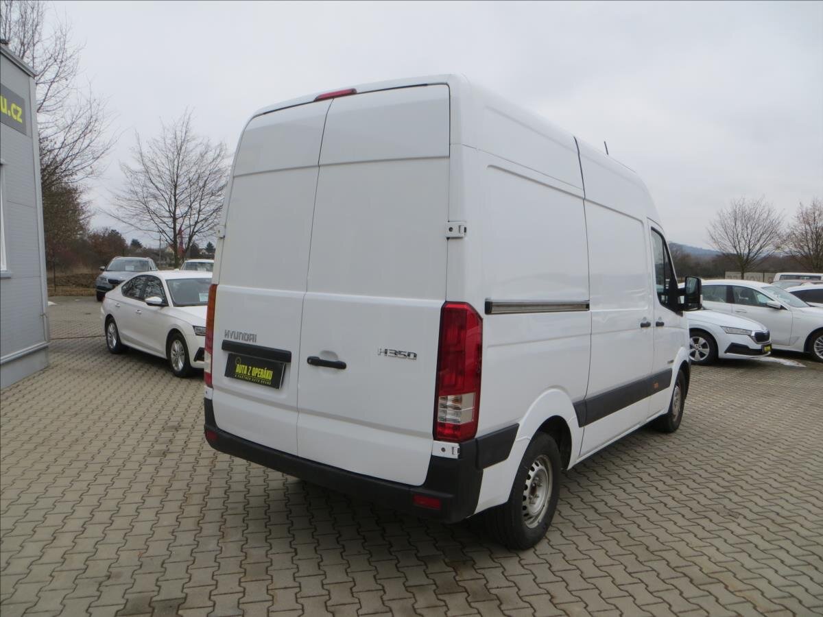 Hyundai H 350 Skříň 2,5 l 110 kw