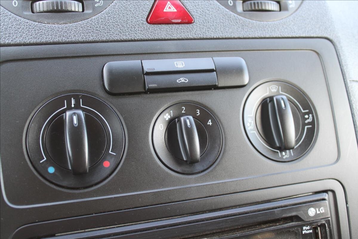 Volkswagen Caddy Skříň 2,0 l 81 kw