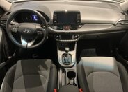 Hyundai i30 16