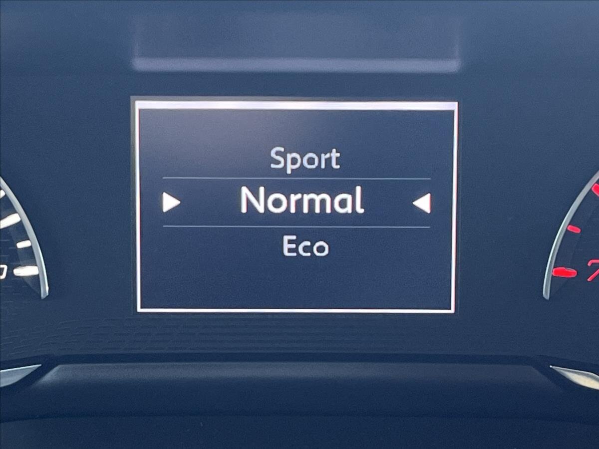 Peugeot 2008 SUV / Terénní 1,2 l 96 kw