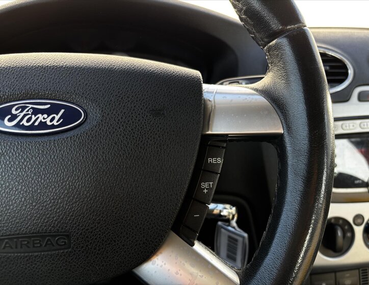 Ford Focus Kombi 1,6 l 74 kw