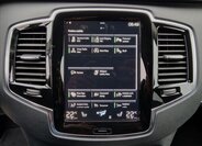 Volvo XC90 27