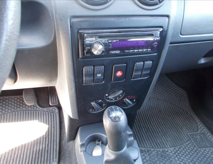 Dacia Logan Kombi 1,4 l 55 kw