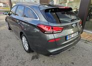 Hyundai i30 4