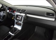Volkswagen Passat Kombi 2,0 l 103 kw