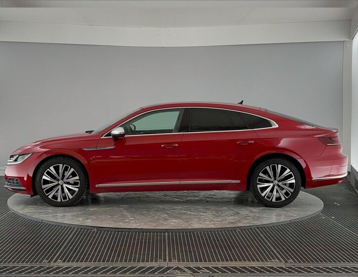 Volkswagen Arteon Liftback 2,0 l 110 kw