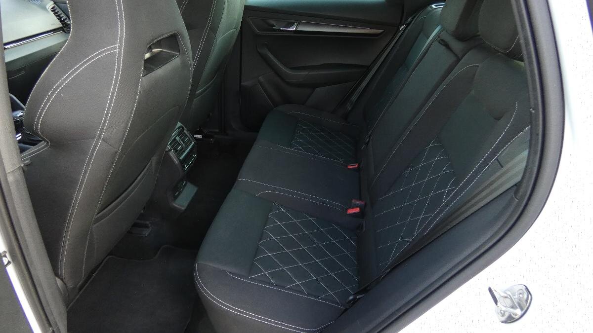 Škoda Karoq SUV / Terénní 1,5 l 110 kw