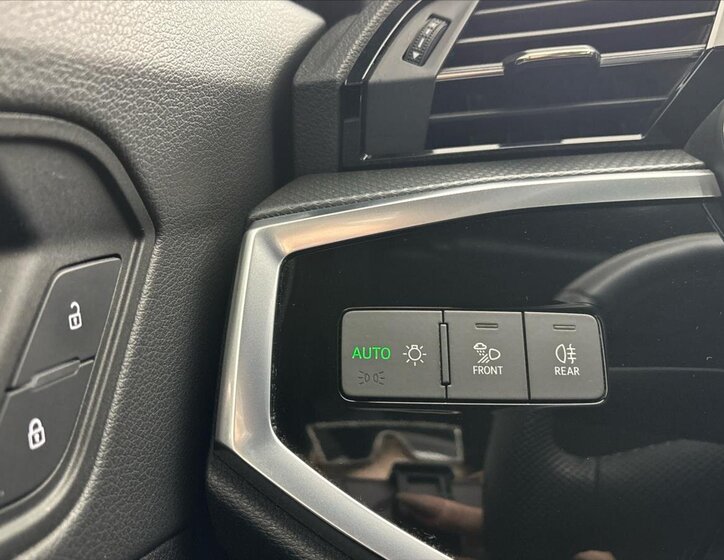 Audi Q3 SUV / Terénní 2,0 l 140 kw