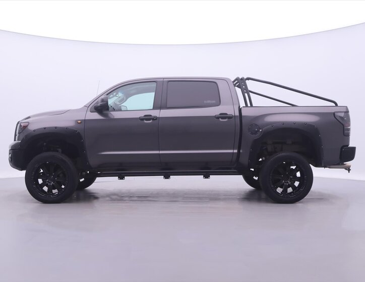 Toyota Tundra Pick-up 5,7 l 285 kw